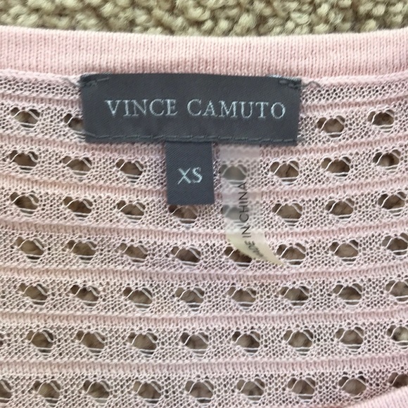 NWT! VINCE CAMUTO size XS taffy pink short sleeve crew top - Picture 6 of 9